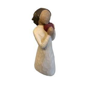 Willow Tree Angel of the Heart by Demdaco